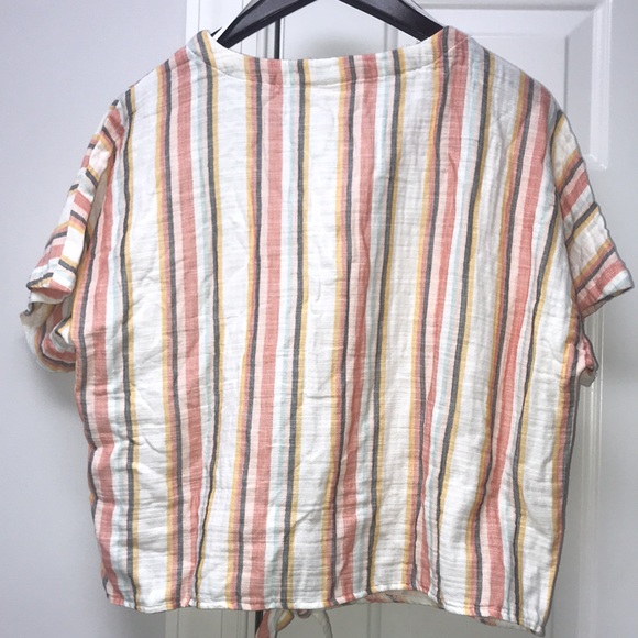 Style & Co Striped top. Button/tie front. Women’s Petite Large. - Picture 5 of 6